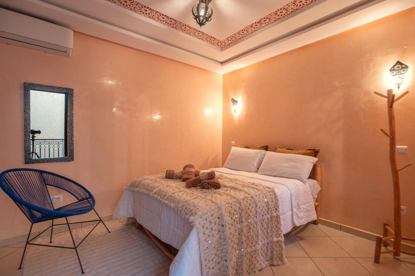 Private Riad 3Ch Salon, Terrasse Avec Jacuzzi , A Jemaa El Fna Marrakesh Bagian luar foto