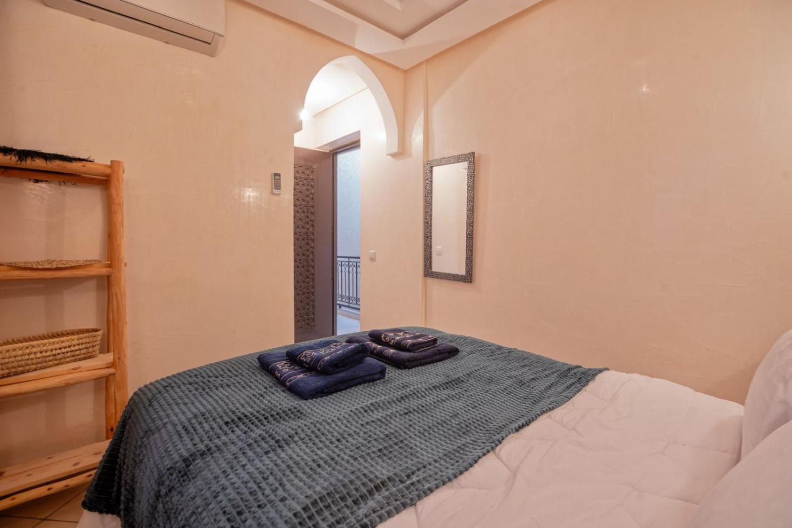 Private Riad 3Ch Salon, Terrasse Avec Jacuzzi , A Jemaa El Fna Marrakesh Bagian luar foto